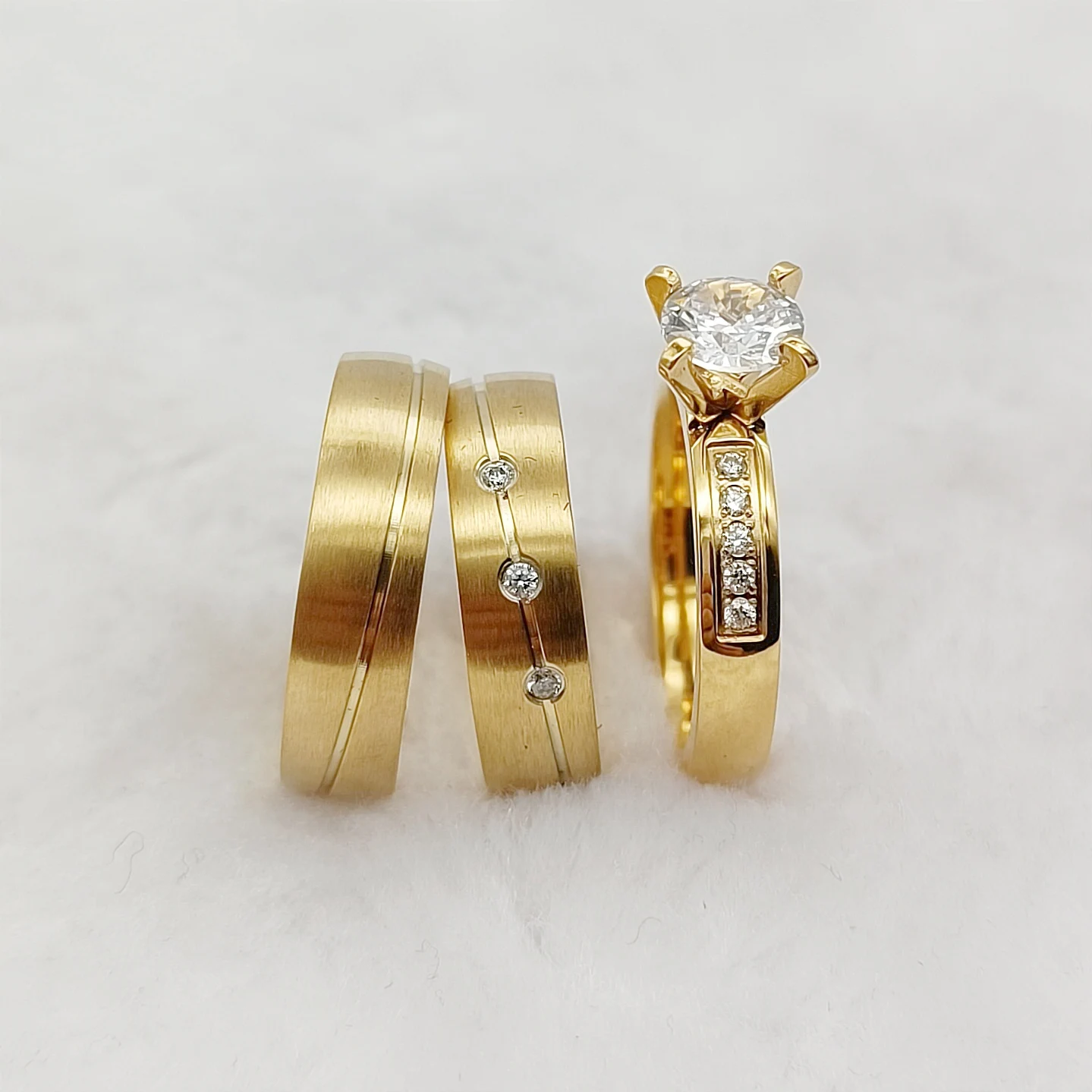 

3pcs Couples Wedding Rings Sets For men and women 18k Gold Plated Jewery cz Diamond Engagement Ring bague