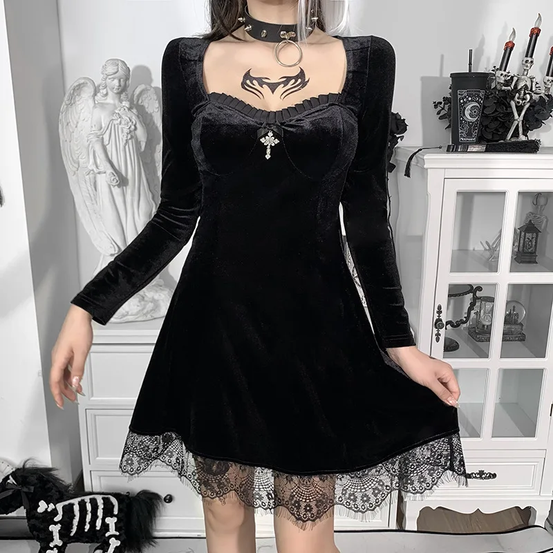 

Retro Gothic 2022 Spring New Niche Design Goth Dress Dark Gothic Cutout Panel Lace Flared Long Sleeve Dress