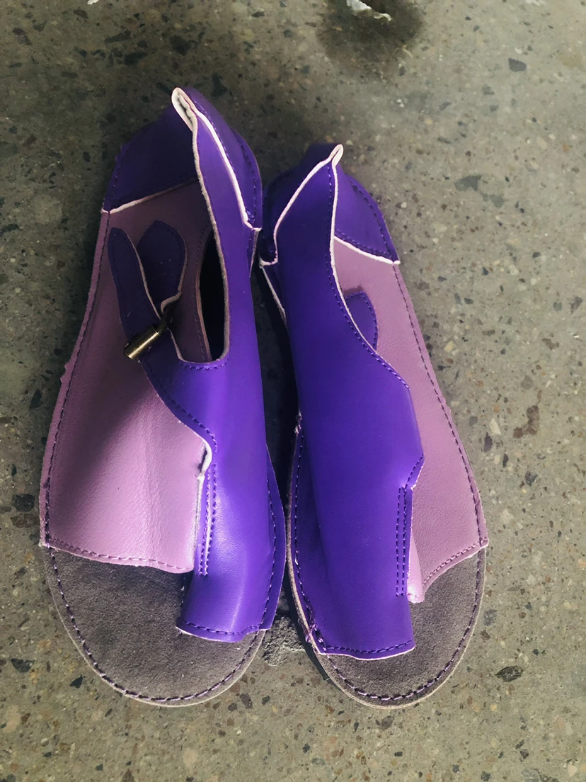 Title 2, Dames sandalen in grote maten met platte gesp e...