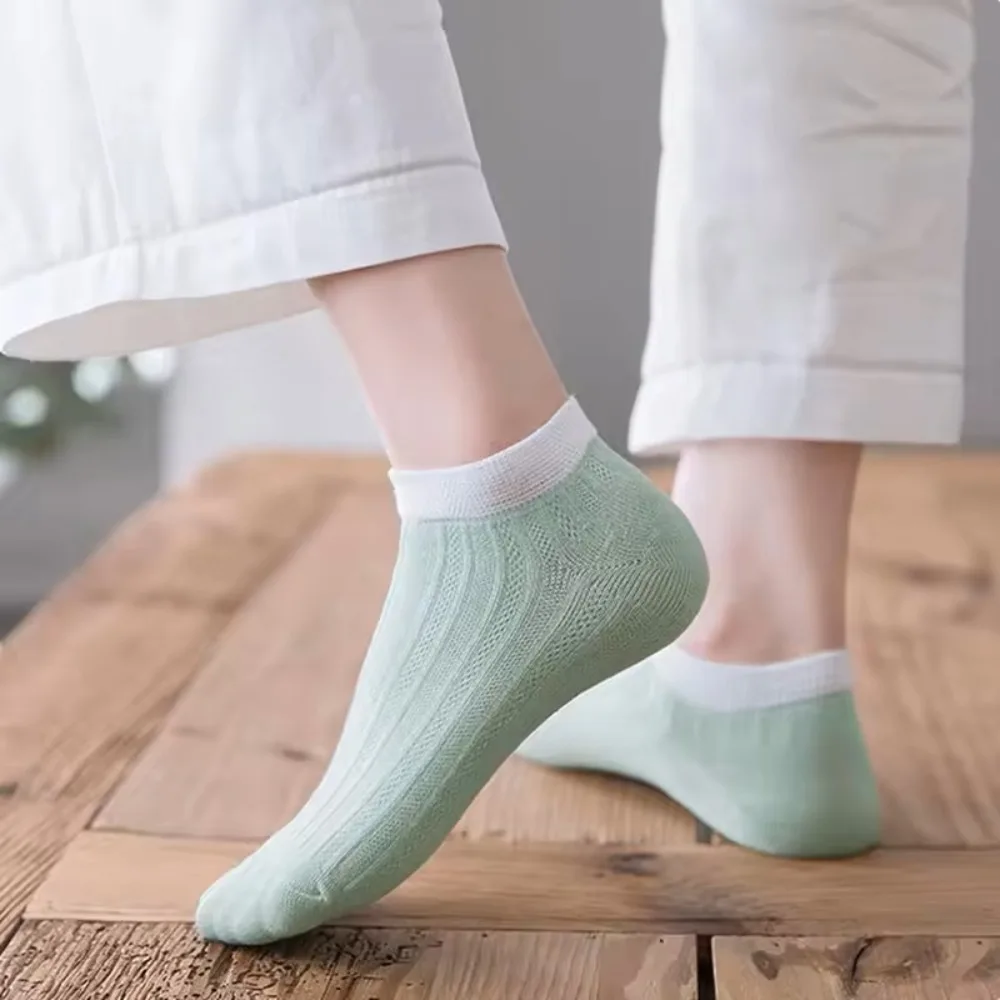 Multicolor Breathable Thin Ankle Socks Women Moisture Wicking