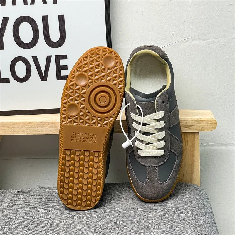Luxury Couple Versatile Trendy Sports and Casual Flat Shoes Lightweight and Simple