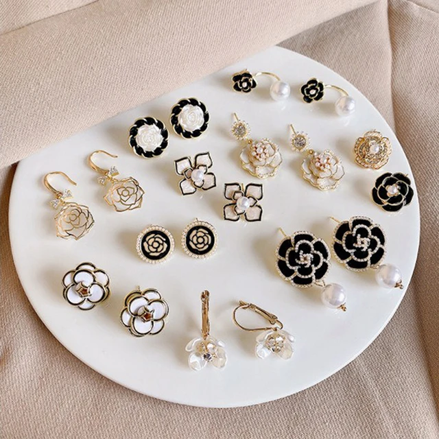 Share more than 118 chanel logo earrings super hot