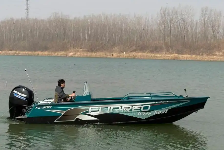 Premium Aluminum Fishing Boat C640-6.4m Length, 3-Person Capacity, 90-110km/h Speed, Heavy-Duty 4mm Transom