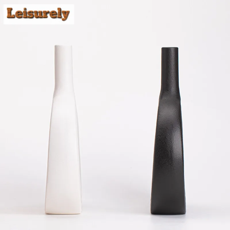 Wall Moon Ceramic Vase Decorative Vasen Pot Single Branch Flower Arranging Utensils Ornament Donut Design Flowerpot Table Decor