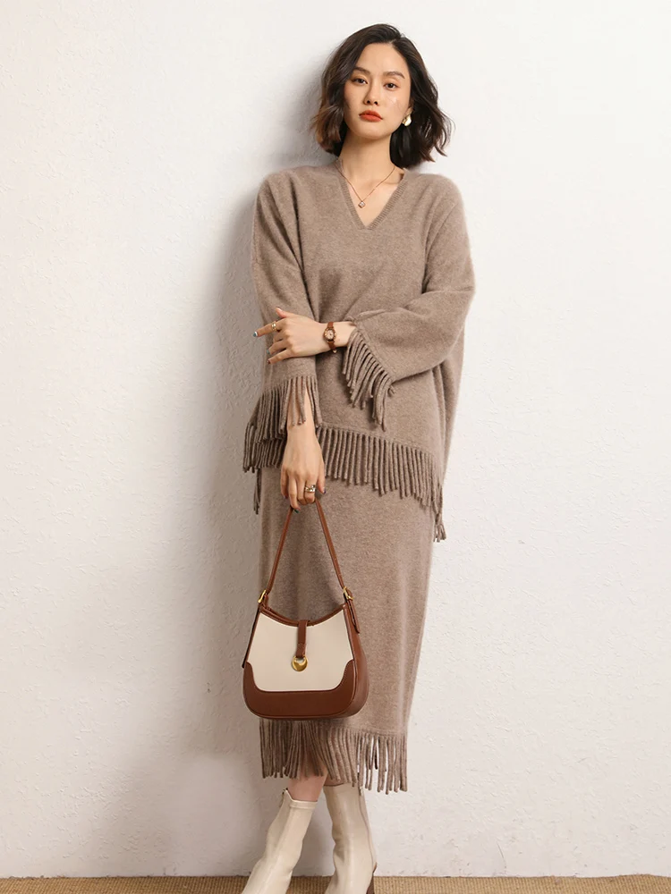 Cashmere skirt brand label