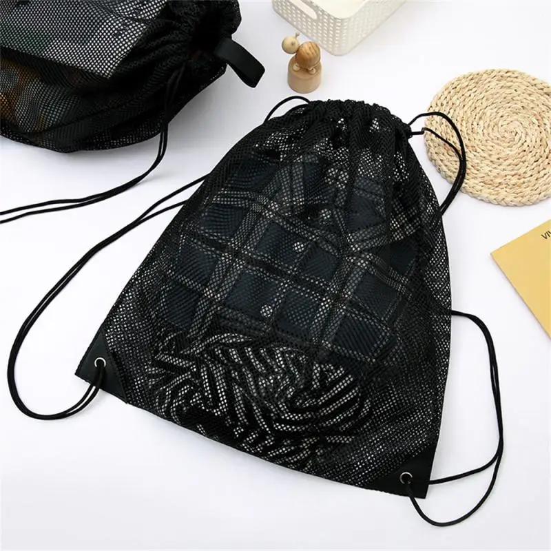 Portable Mesh Drawstring Ventilated Bag For Soccer Balls 2