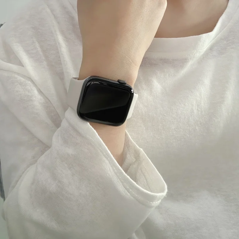 Premium Silicone Sports Band for Smartwatches - Versatile Size Options