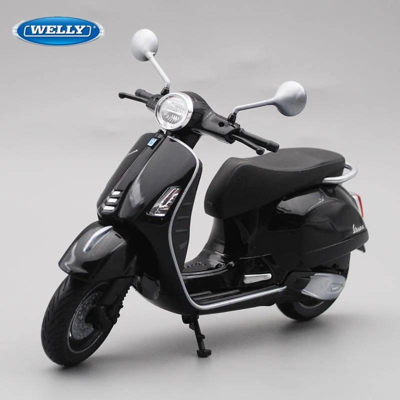 WELLY 1:12 Vespa GTS Super 2020 Alloy Leisure Motorcycle Model Simulation Metal Street Road Motorcycles Model Childrens Toy Gift 3