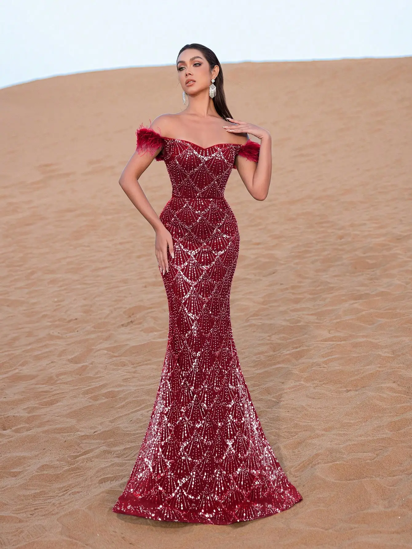 فساتين رسمية أنيقة بحاشية حورية البحر مطرزة وفساتي...