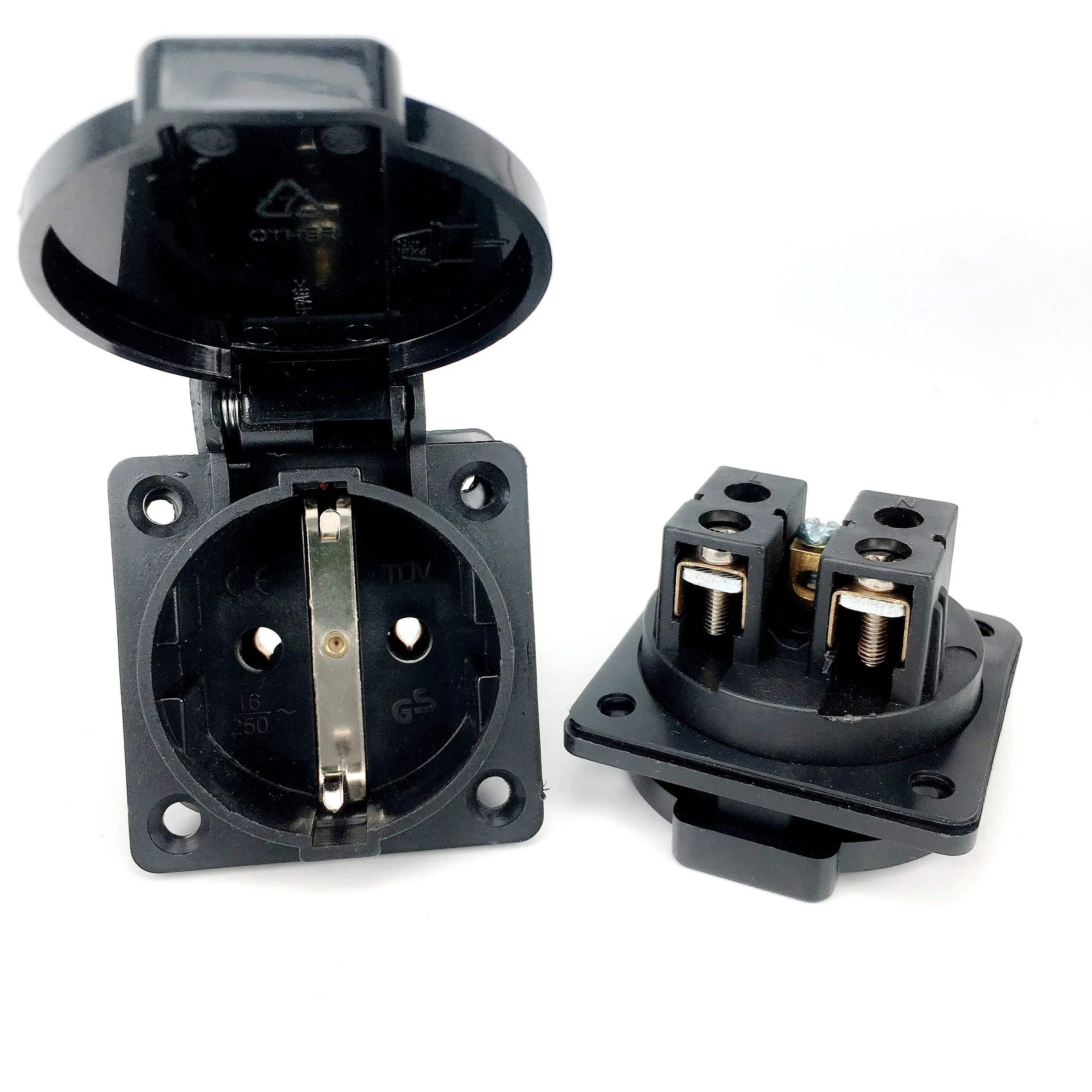 Germany Waterproof Industrial Socket AC Power Socket German Industrial Plug Electrical Waterproof Cover