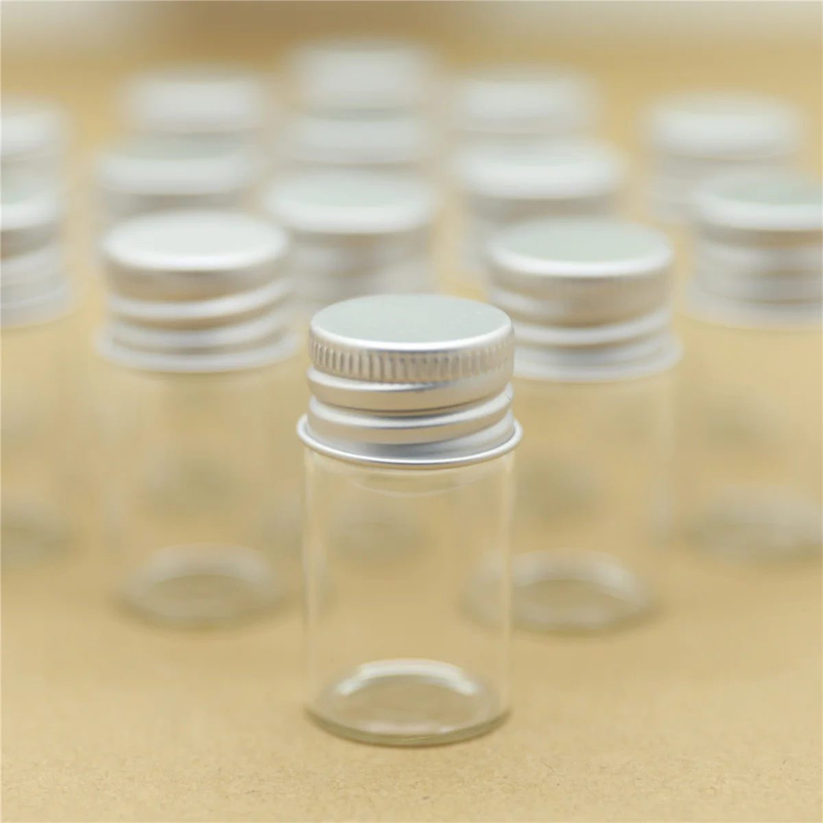 50/100 PCS/lot 22*40mm 8ml Tiny Glass Small Bottles Decorative Glass Jars Silver Screw Cap Vial Mini Containers Bottles 5