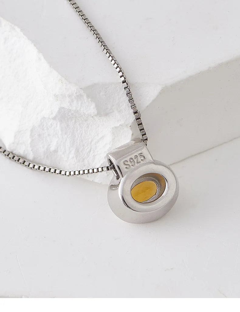 Silver Inlaid with Natural Citrine Classic Oval Shaped Earrings & Pendant