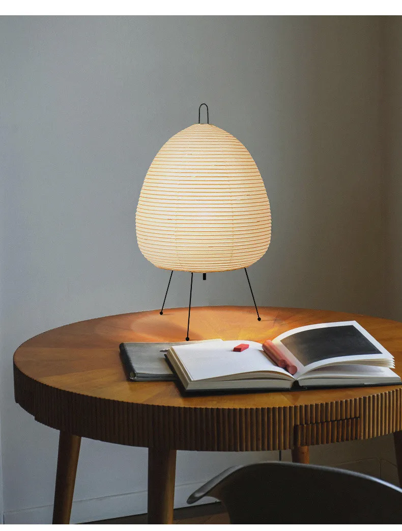 Akari 10a Floor Lamp