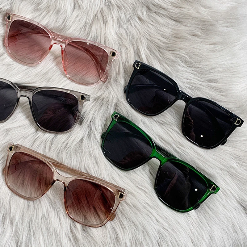 ������ ��Ƽ�� �� ������ ������ ���۶�, ���������� �׶��̼� ���̵�, �߿� ���۶�, UV400, ���ϼ��� �м�