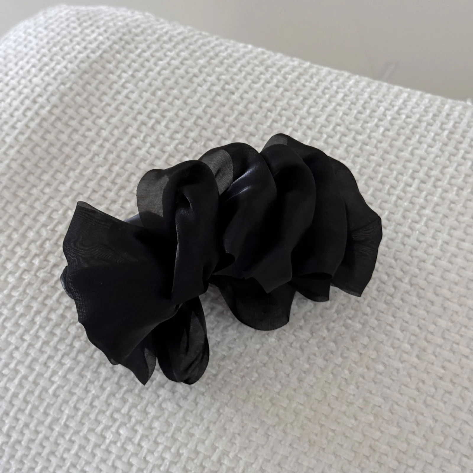 1PC Chiffon Flower Hair Scrunchies, 3 - Color Set (Black, Pink, White), Elegant Hair Ties for Women, Perfect for Ponytails
