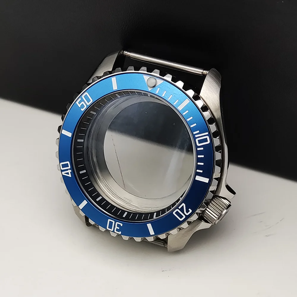 Vibrant 42mm Watch Case with Sloping Bezel