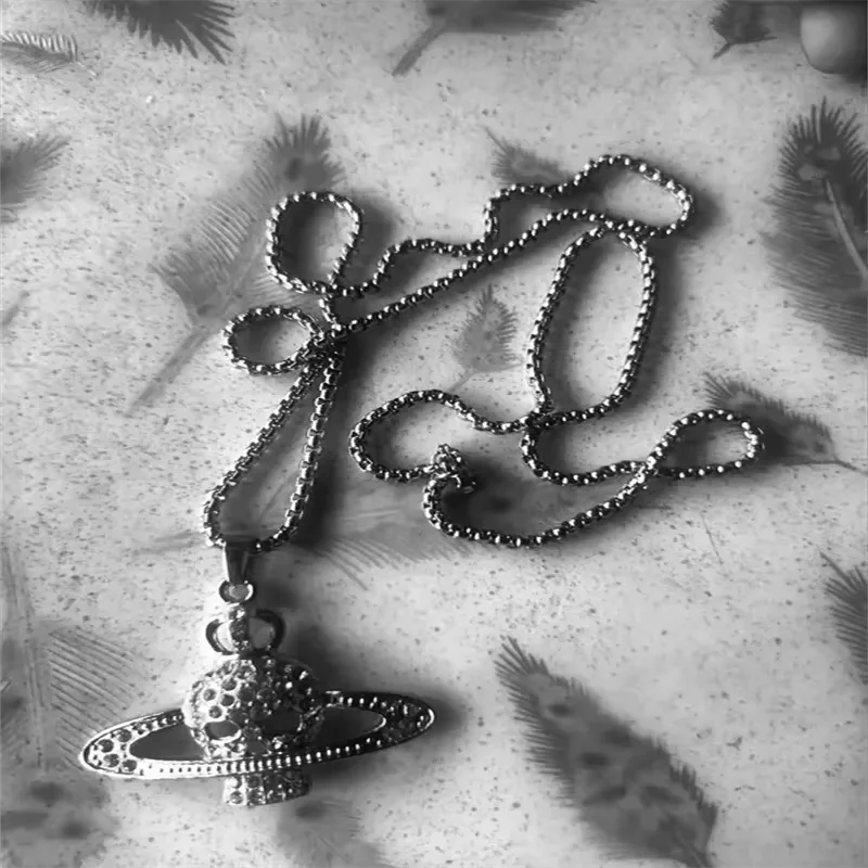 Y2K Crystal Skull Pendant Necklaces Punk Charms Black Beads Necklace Women Chains Choker Goth Jewelry Grunge Accessories 4