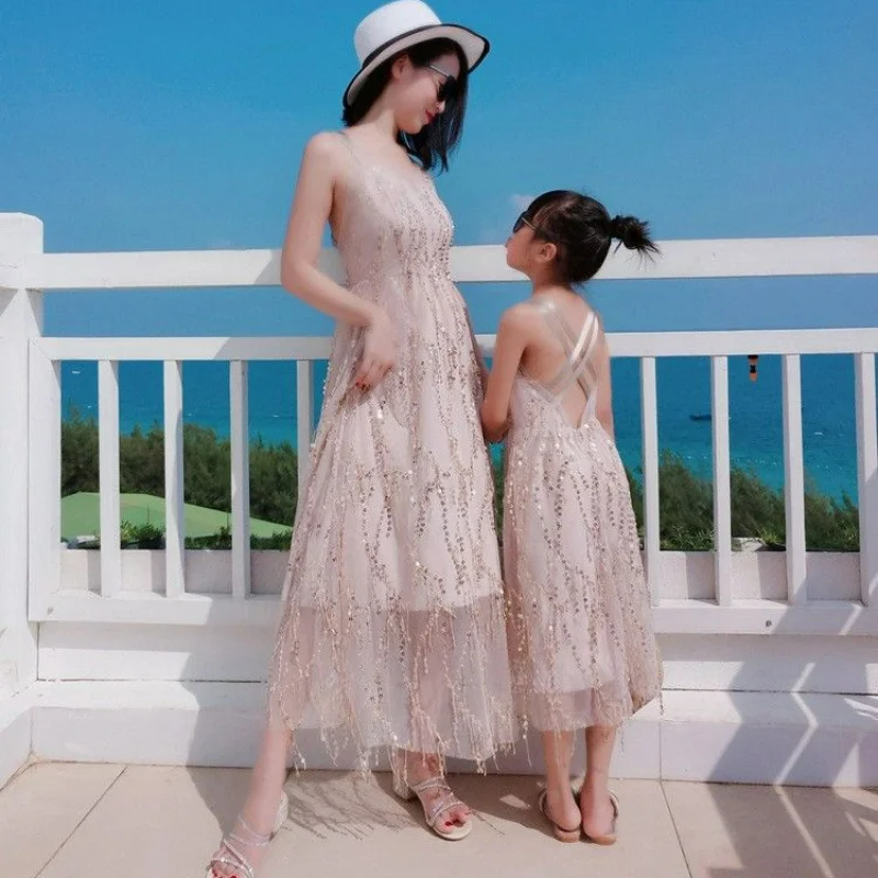 

Mother and Daughter Matching Wear Dress Mom and Baby Girls Long Dresses 2023 Summer Vacation Look Women Clothing