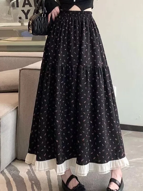 

A niche design with floral skirts Summer new slimming temperament Long and loose fitting high waisted commuting skirt trend XIFP