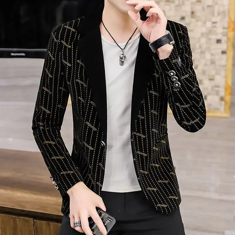 thumbnail image 1 of Chaqueta de traje para hombre, chaqueta corta a rayas para hombre, abrigo corto negro, moda 2024, simple, con botones, verano, vintage, elegante, 1 of 4