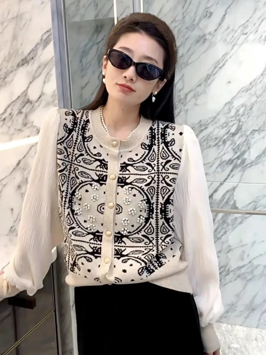 

Женский вязаный кардиган с буффами на рукавах, модель X789