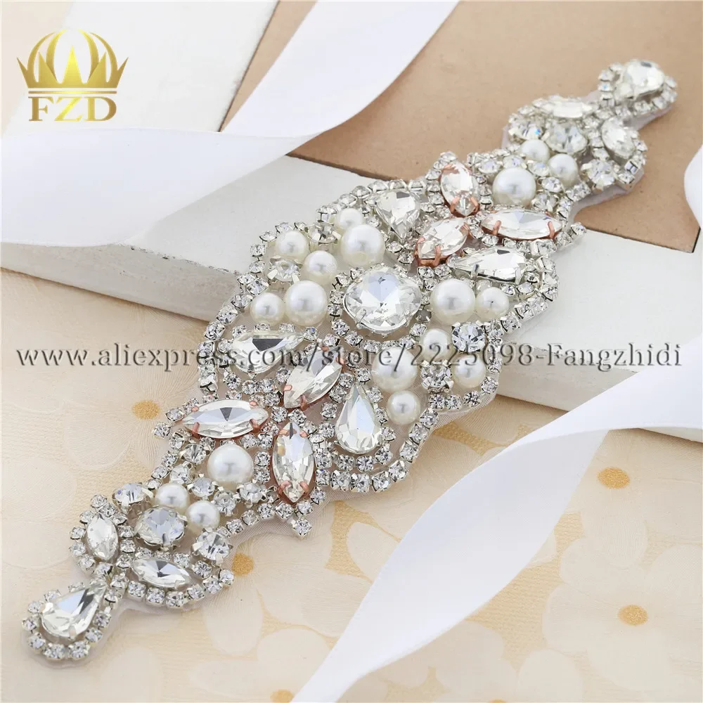 

30pcs Wholesale Handmade Hot Fix Sewing on Pearls Beaded Bridal Sash Rhinestone Applique for Garments Wedding Dress Sashes