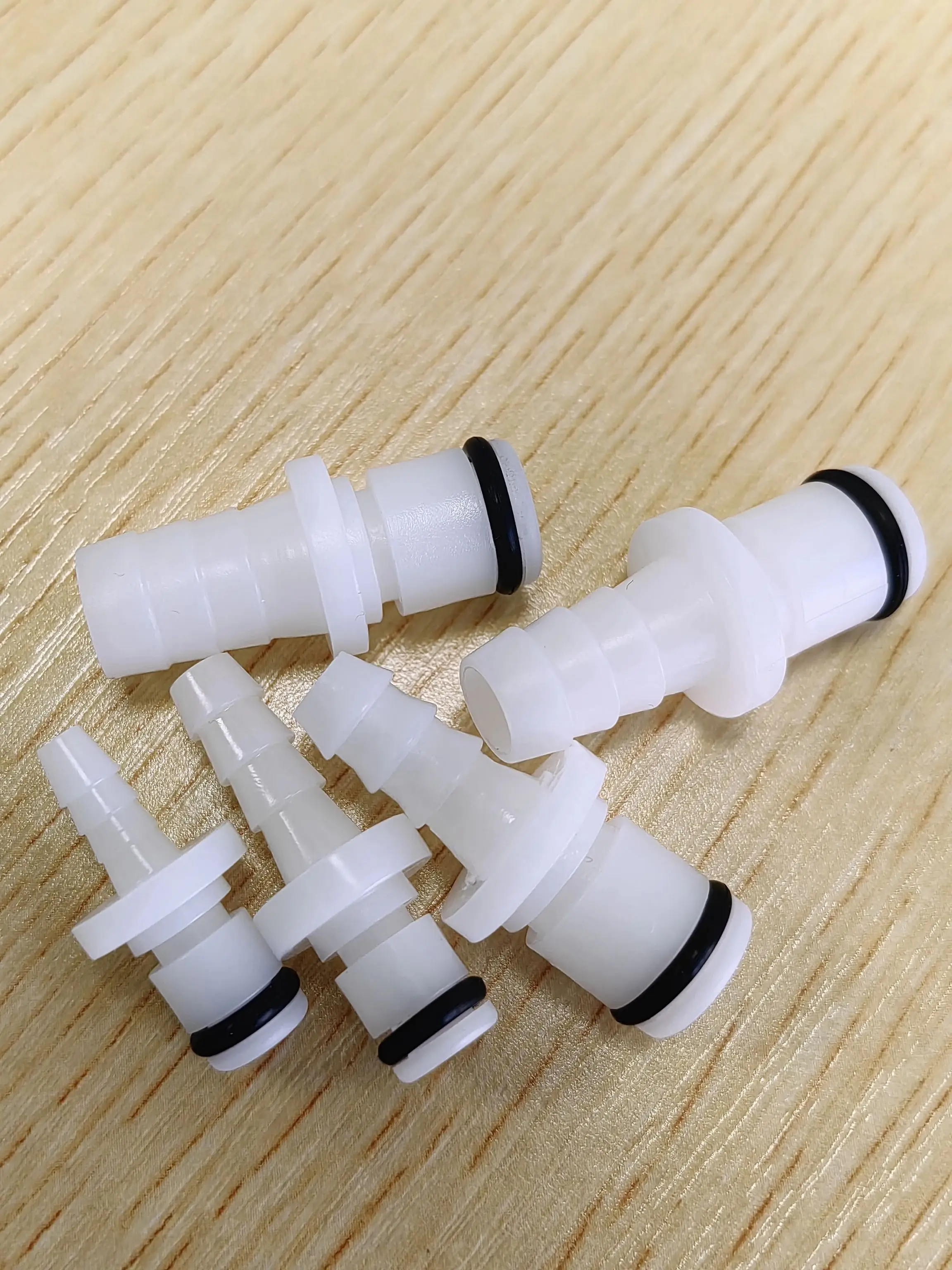 【CPC-L30】ジョニ男 Longines Conquest V.H.P. L3.717.2.76.6 Online