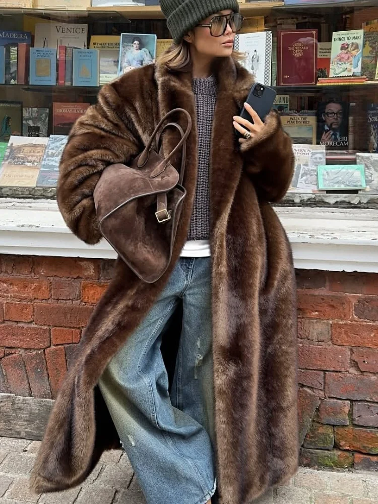 Fashion Mixed Color Lapel Faux Fur Overcoat Woman Elegant Full