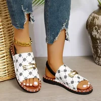 Femmes décontracté plage luxe sandales léger été nouvelle mode en plein air sandales plates femmes bout ouvert anti-dérapant chaussures de créateur 6