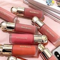 Rare Beauty - Blush liquide portable - Texture soyeuse et lisse - Longue tenue - Effet repulpant - Fini mat - Cosmétiques impeccables 1