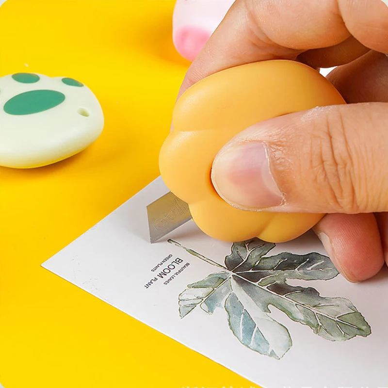 Utility Knife Paper Cutter Mail Opener Cartoon Cute Bear Paw Mini Utility Knife Wrapping Box Paper Envelope Cutter Letter Opener Student Stationery Scrapbooking Tools