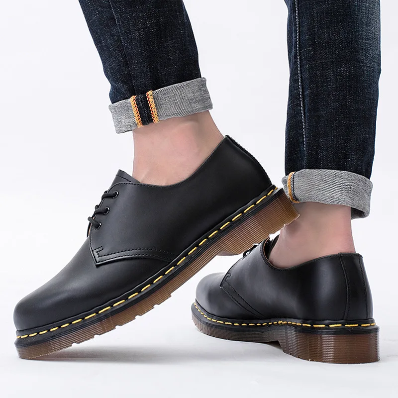 Martin Shoes Men's 2023 New Genuine Leather British Style Large Short Boots for Men and Women's Couple Casual Work Wear Shoes