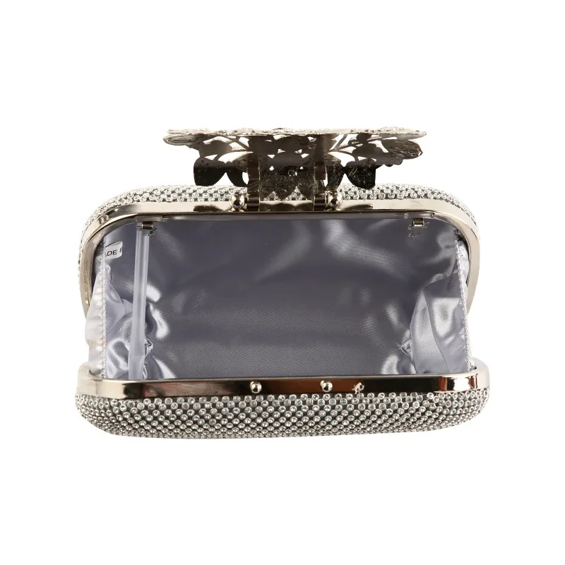 Fashion Modest / Simple Silver Clutch Bags