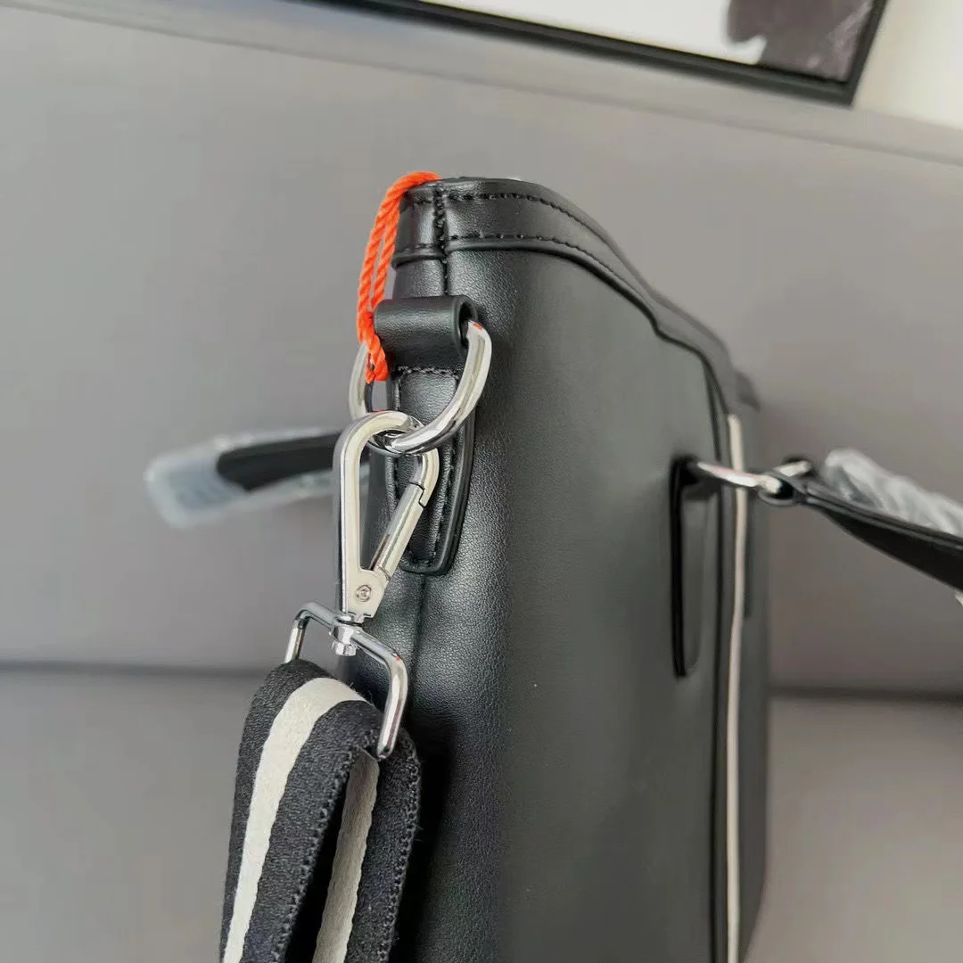 Luxury B Style  Briefcase Bag Fashion Design Business Causal Men Leather Shoulder Handbag Large Capacity Computer Handbag