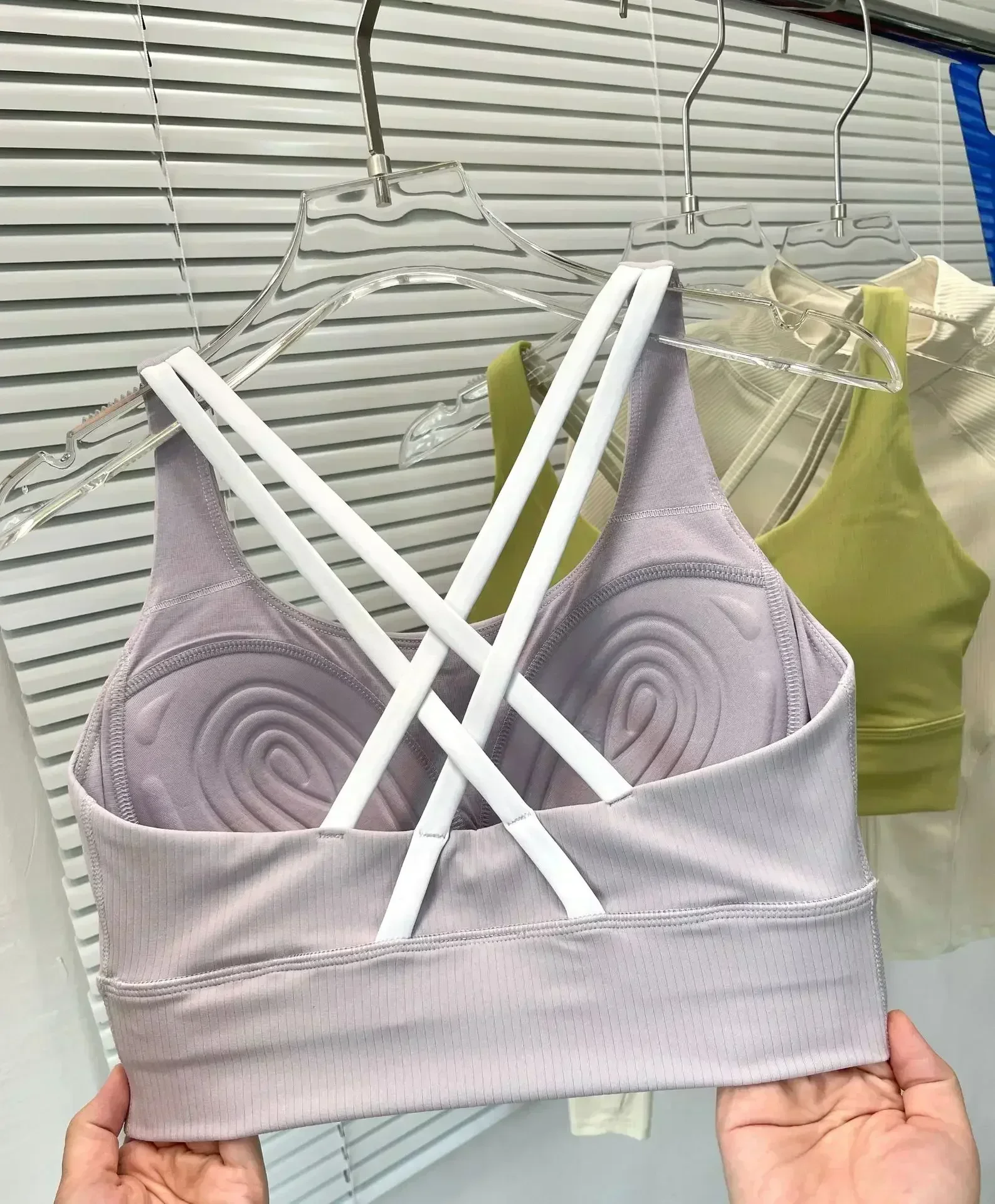 Lemon Women Energy Longline Ribbed Bra Luxtreme Fitness U Neck Cross Back Contrast Color Yoga Tank Top Sports Bras with Fix Pads