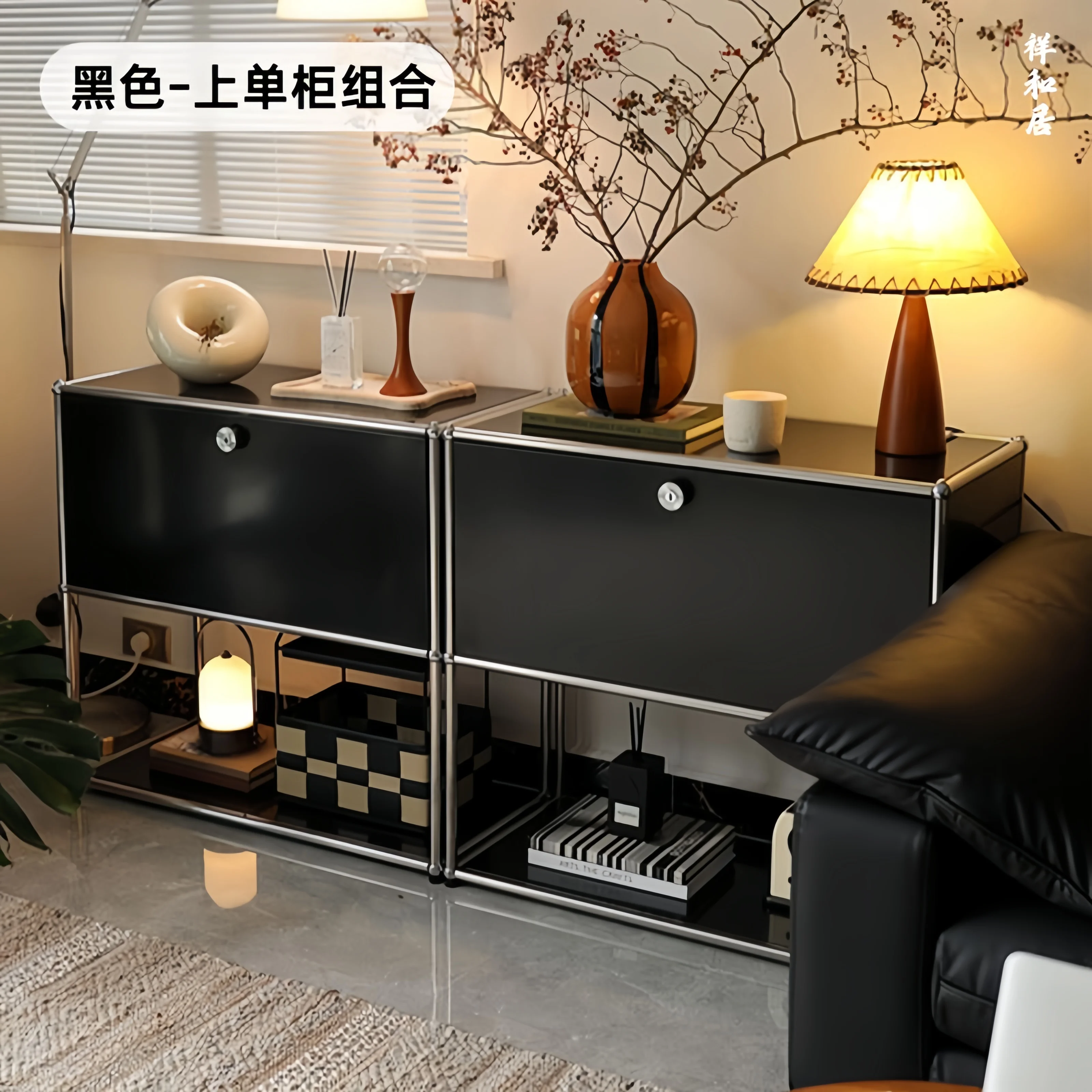 2 pcs cabinet A4