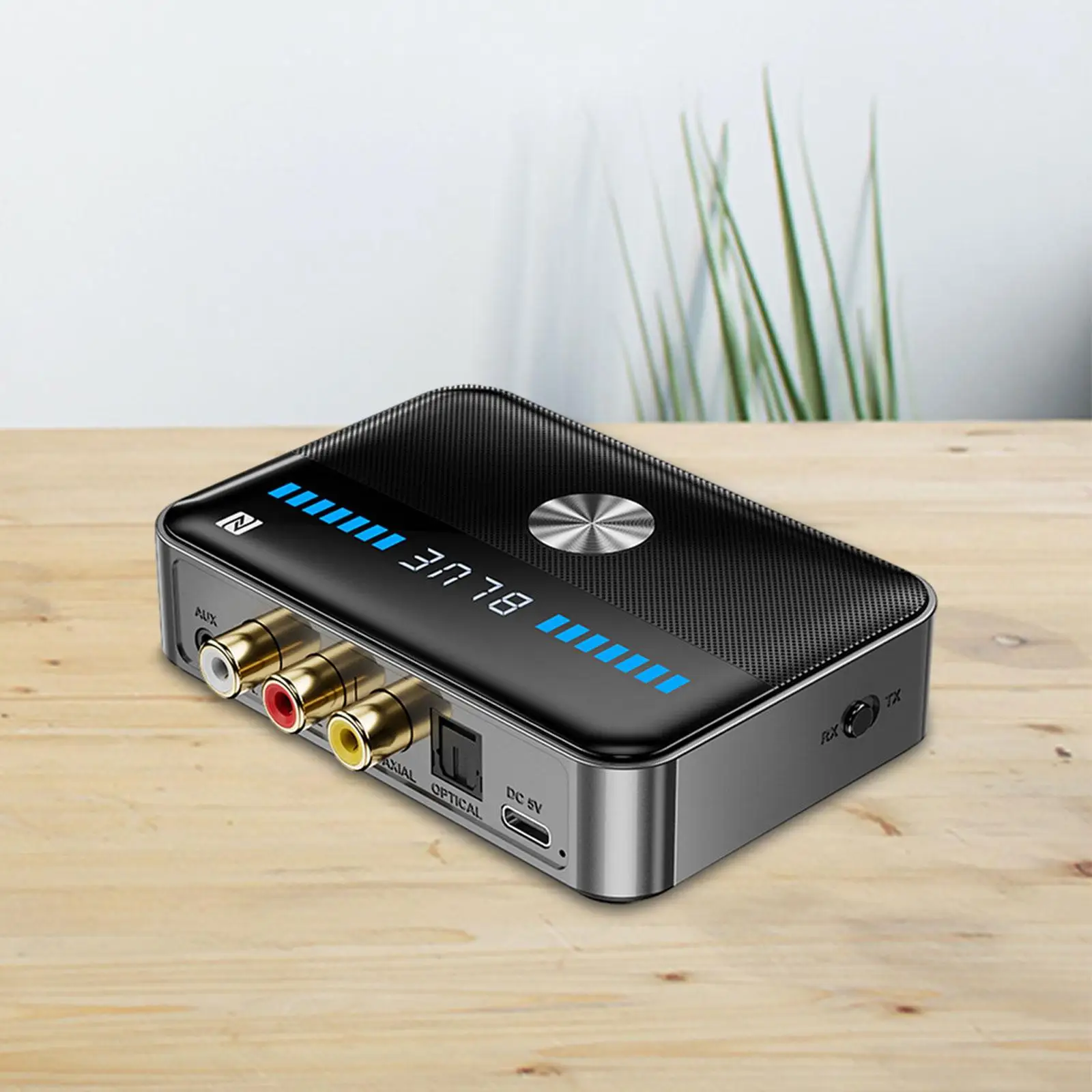 Ticenpe Adattatore Bluetooth 5.3 2-in-1 (TX/RX) – Doppia Connessione, Batteria 18h, Microfono – Per TV, Auto, Aereo - 4