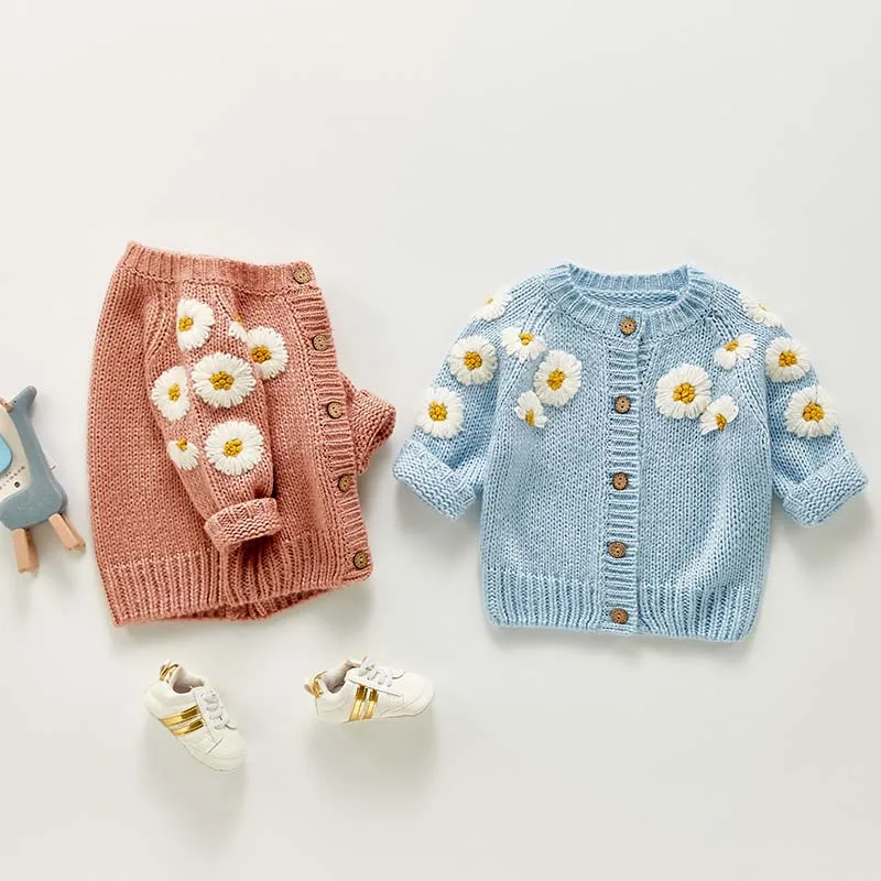 Autumn Newborn Girls Cardigan Sweater Coat Infant Girls Long Sleeve Daisy Flower Top Toddler Baby Girl Clothes Embroidered Coats baby girls sweater