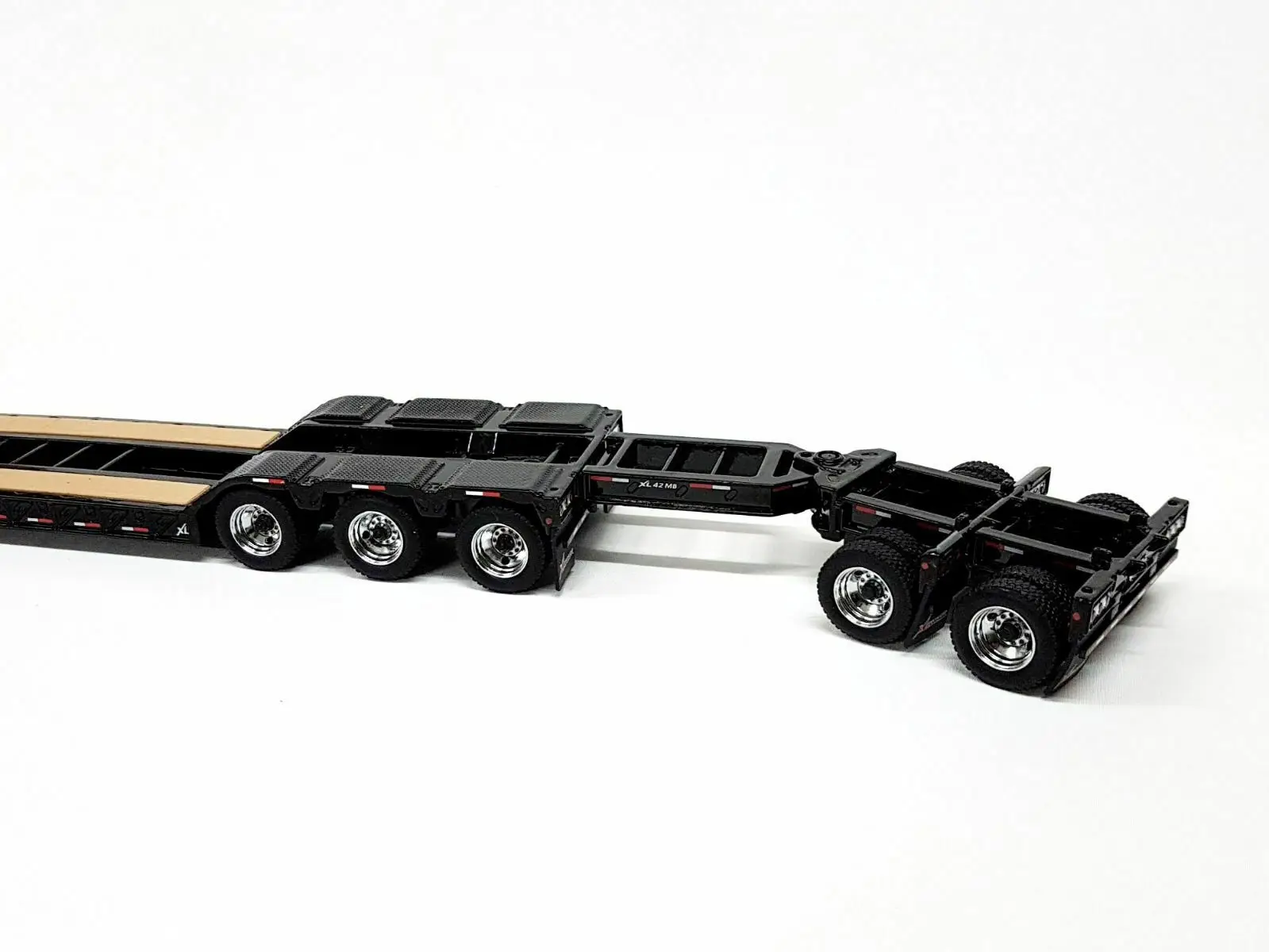Diecast Masters 91032 US XL 120 Low Loader HDG Trailer with 2