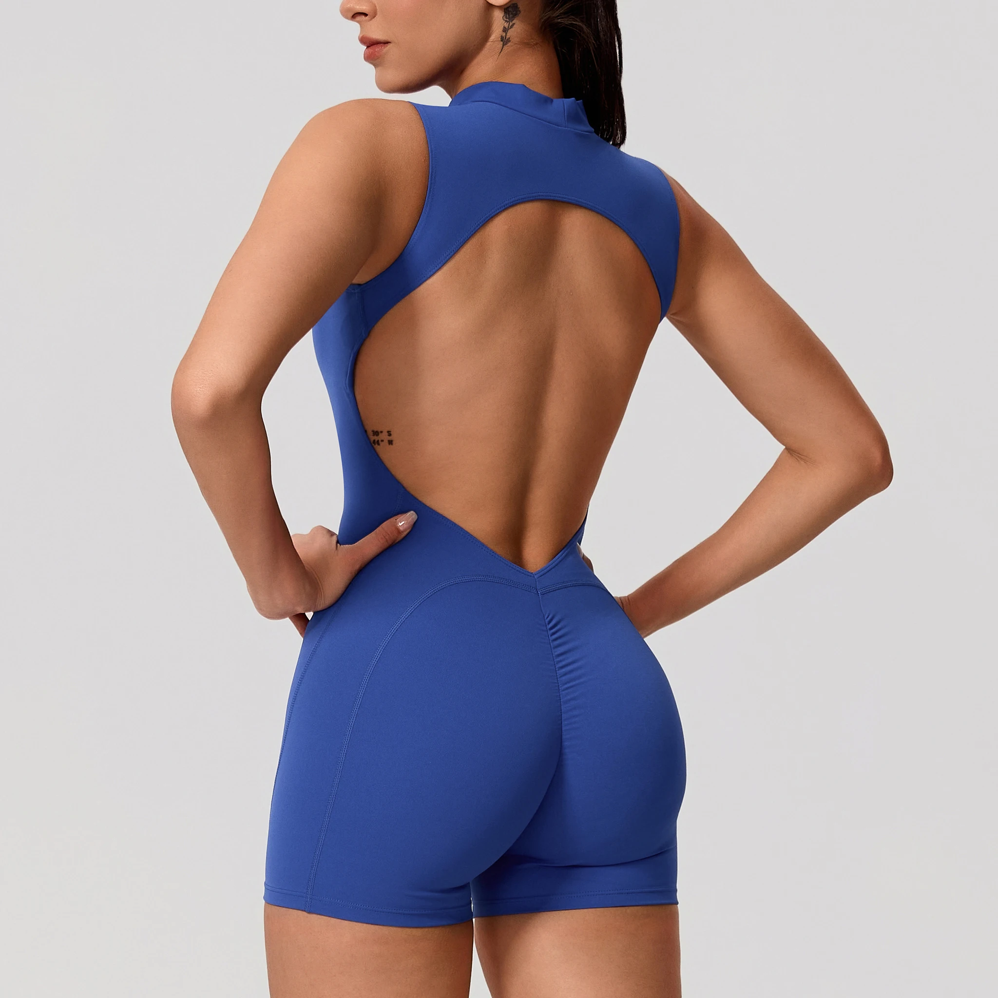 Hearuisavy Women Jumpsuit Mock Neck Open Back Yoga Bodysuit Fitness Workout Gym Sportswear Scrunch Butt Sports Shorts Romper - תמונה 2