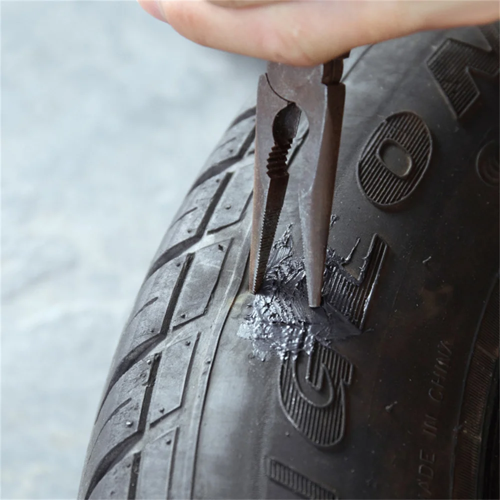 30ml Tire Repair Glue Liquid Strong Rubber Glue Black Soft Rubber Wear resistant Non corrosive Adhesive Instant Strong Bond Tool liquid glue