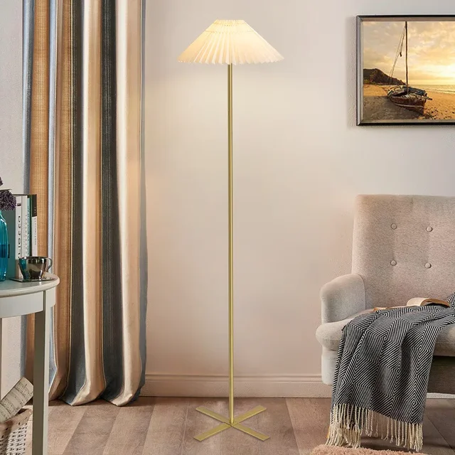 Ins Wind Pleated Net Red French Floor Lamp Living Room Bedroom Sofa Classical Vertical Floor Lamp Touch Switch Indoor Room Decor