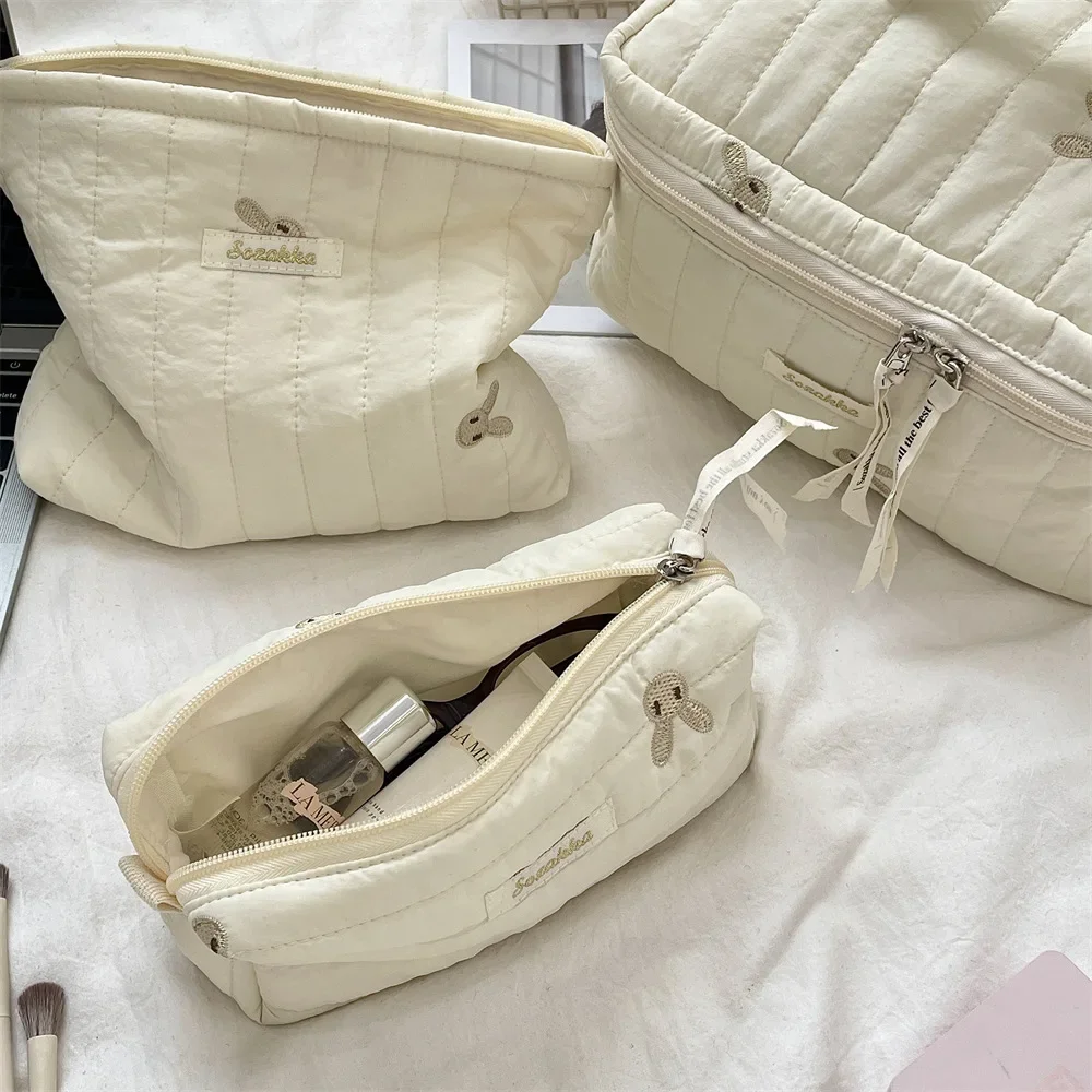 Quilted Embroidery Women's Cosmetic Bag Soft Cotton Fabric Ladies Make Up Case Storage Handbags College Girls Stationery Bags 4
