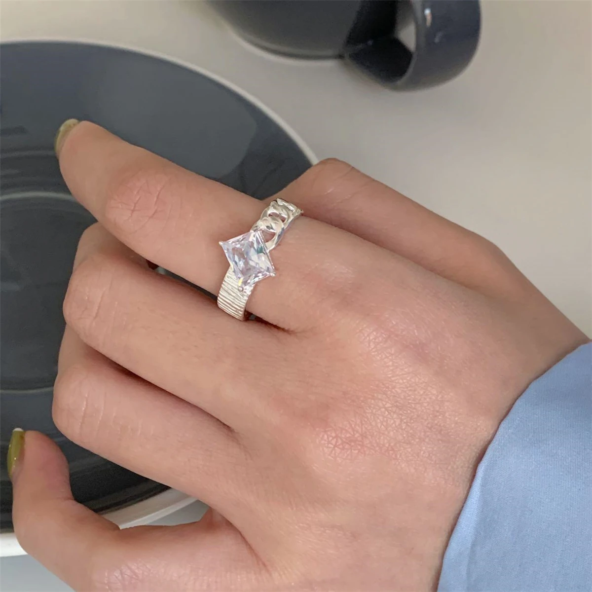 

Lispector 925 Sterling Silver Korean Zircon Rings for Women Minimalist Geometric Hollow Ring Party Female Jewelry Gifts