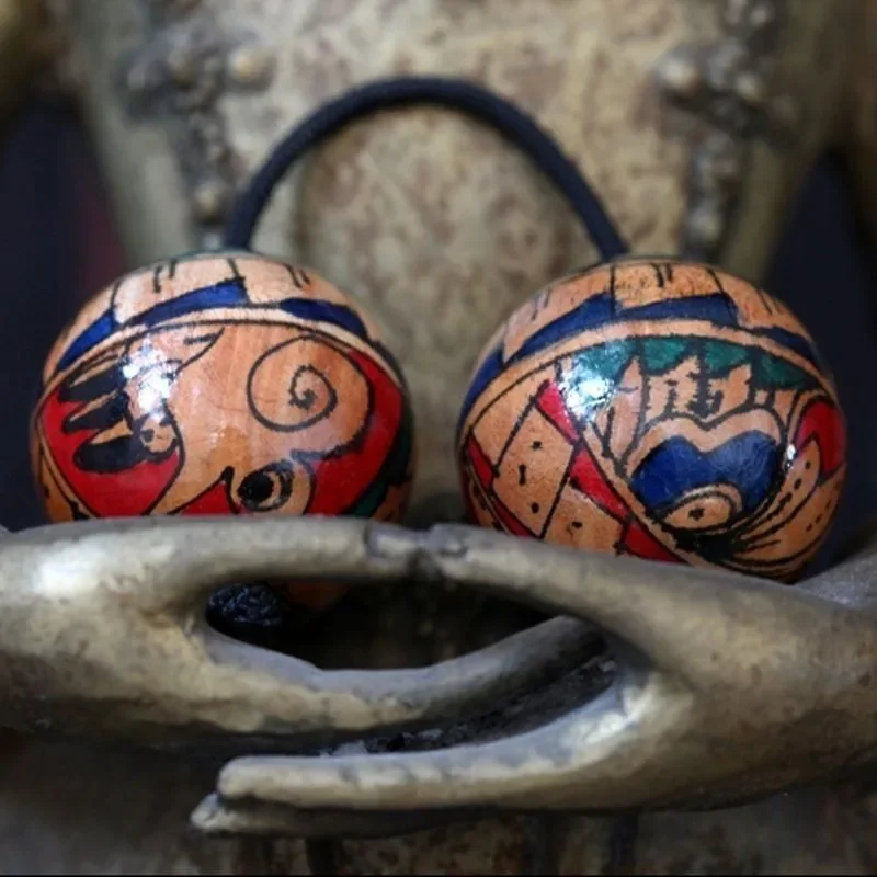 Indonesian Hand Drawn Sand Eggs Wooden Aslatuas Rhythmic Ball Shaker Single Handed Use Impact Music Instruments Niche Gifts