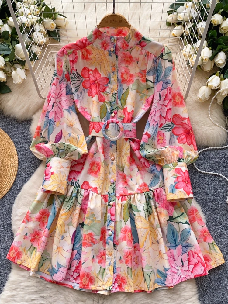 green emerald velvet dress Amazon.com: Chinese Hanfu Women's Tulle Chiffon Loose Cross Neck Dress  Ancient Traditional Clothing Spring Festival Clothing (Beige+Blue,XS) :  Clothing, Shoes & Jewelry main image 0