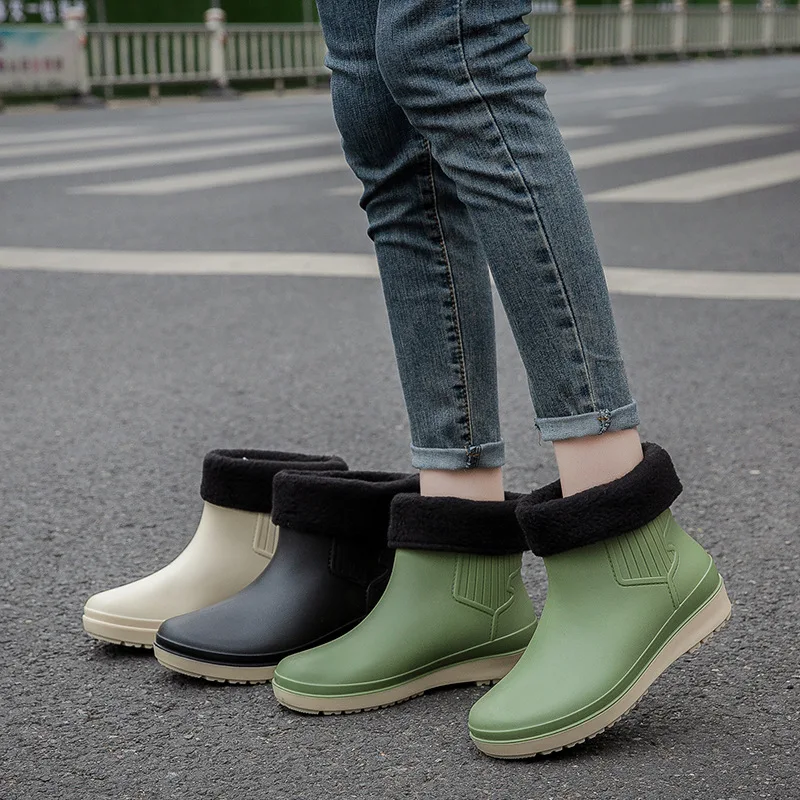 New Women's Rain Boots Non-Slip Women's Rain Boots Fashion Short Plus Velvet Warm Girl Water Shoes Rain Boots Rubber Boots 36-41