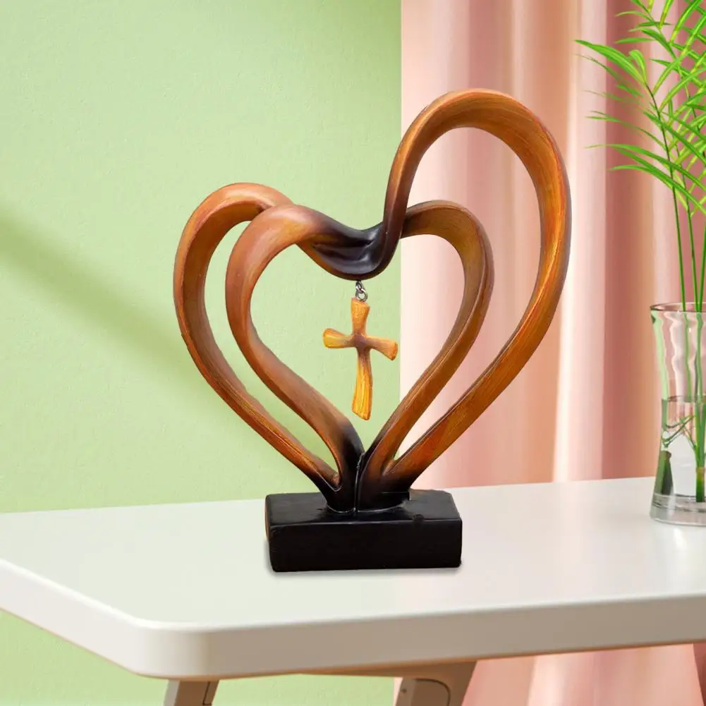 

Resin Decor Elegant Entwined Hearts Ornament Minimalist Desktop Decoration for Easter Polished Resin Ornament with Shape Desktop