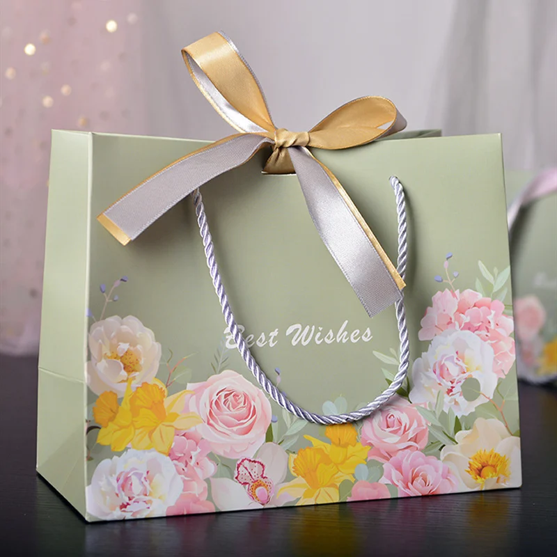 thumbnail image 1 of Bolsa de regalo verde del Festival del Medio Otoño con mano, bolsa de embalaje, bolsa de ropa ligera de lujo, bolsa de almacenamiento de dulces, cinta de regalo, 1 of 5