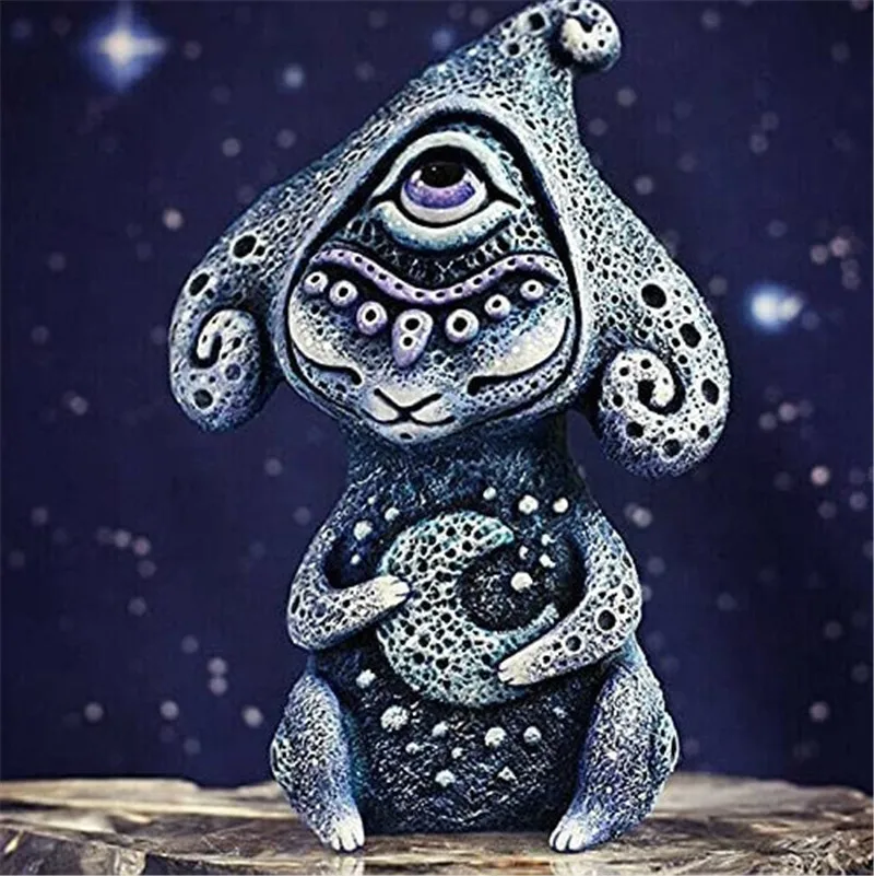 Description Picture 4 of item1pc Fantasyland Creatures Three Eyes Alien Sculpture Crafts Ornaments Outdoor Courtyard Garden Home Decor Elf Resin Statue